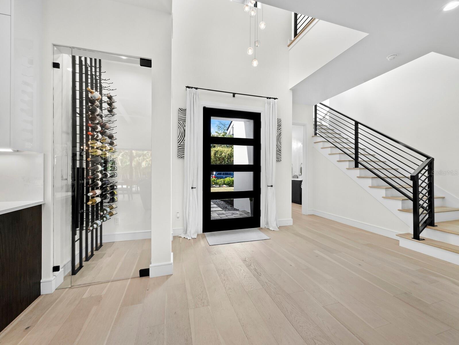 Image 2 of 43 For 1717 Alta Vista Street