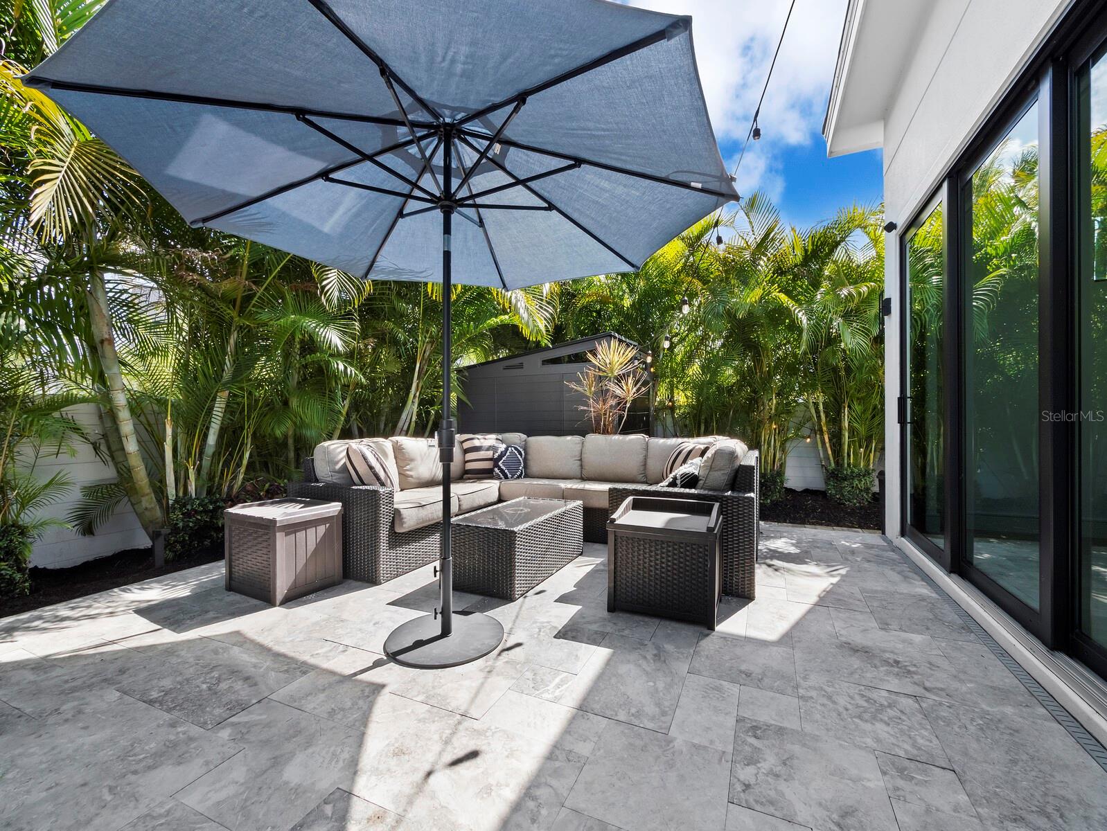 Image 25 of 43 For 1717 Alta Vista Street