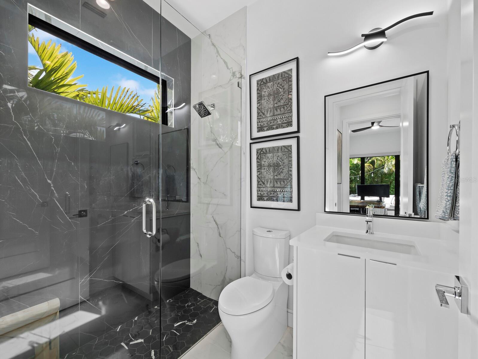 Image 26 of 43 For 1717 Alta Vista Street