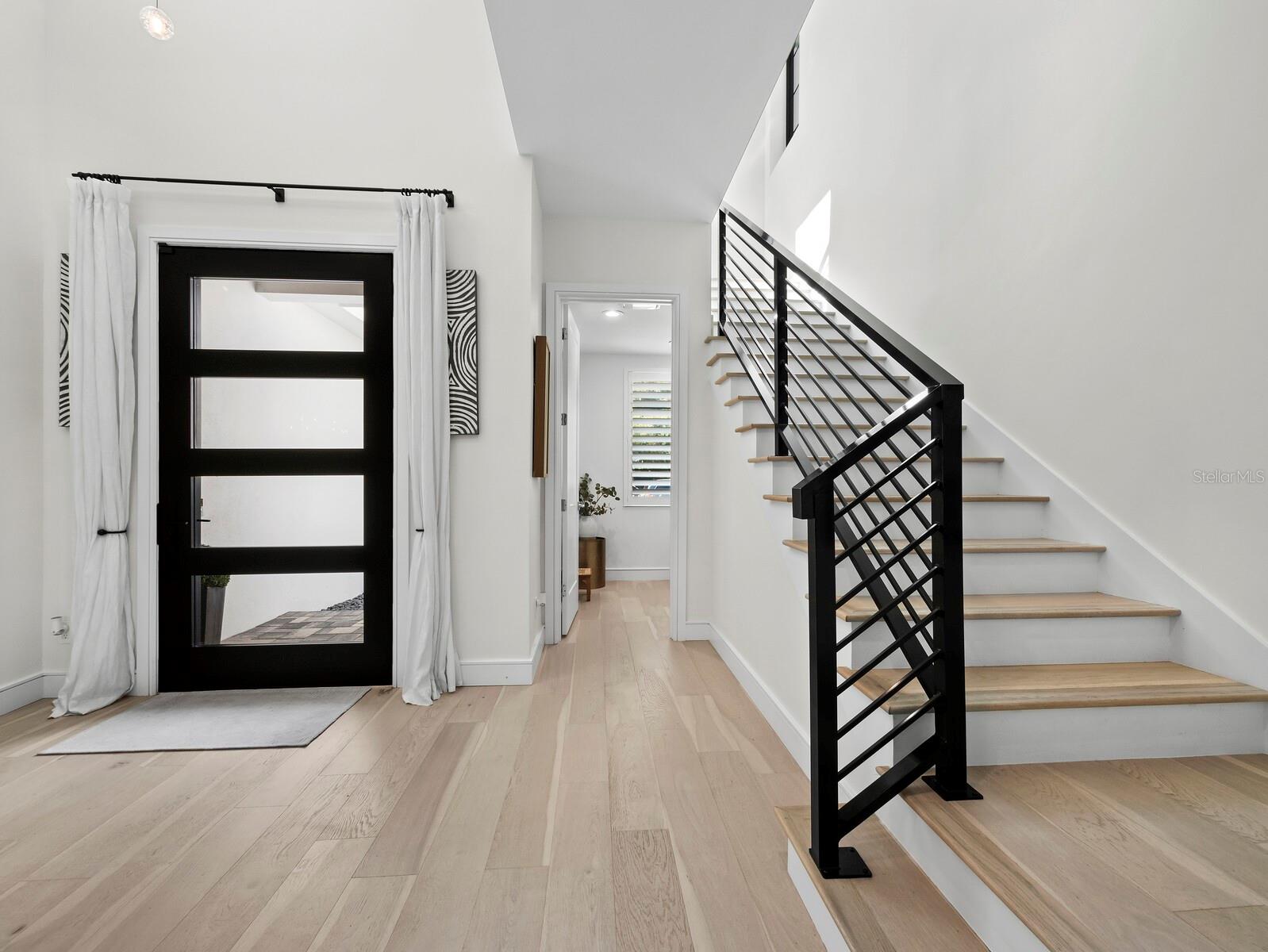 Image 27 of 43 For 1717 Alta Vista Street