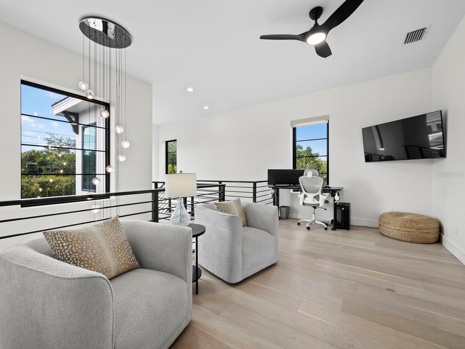 Image 29 of 43 For 1717 Alta Vista Street