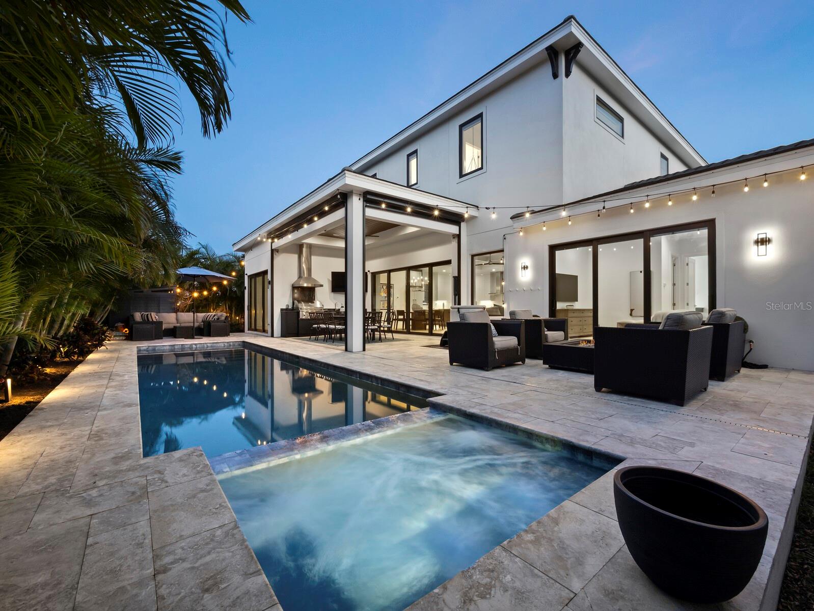 Image 36 of 43 For 1717 Alta Vista Street