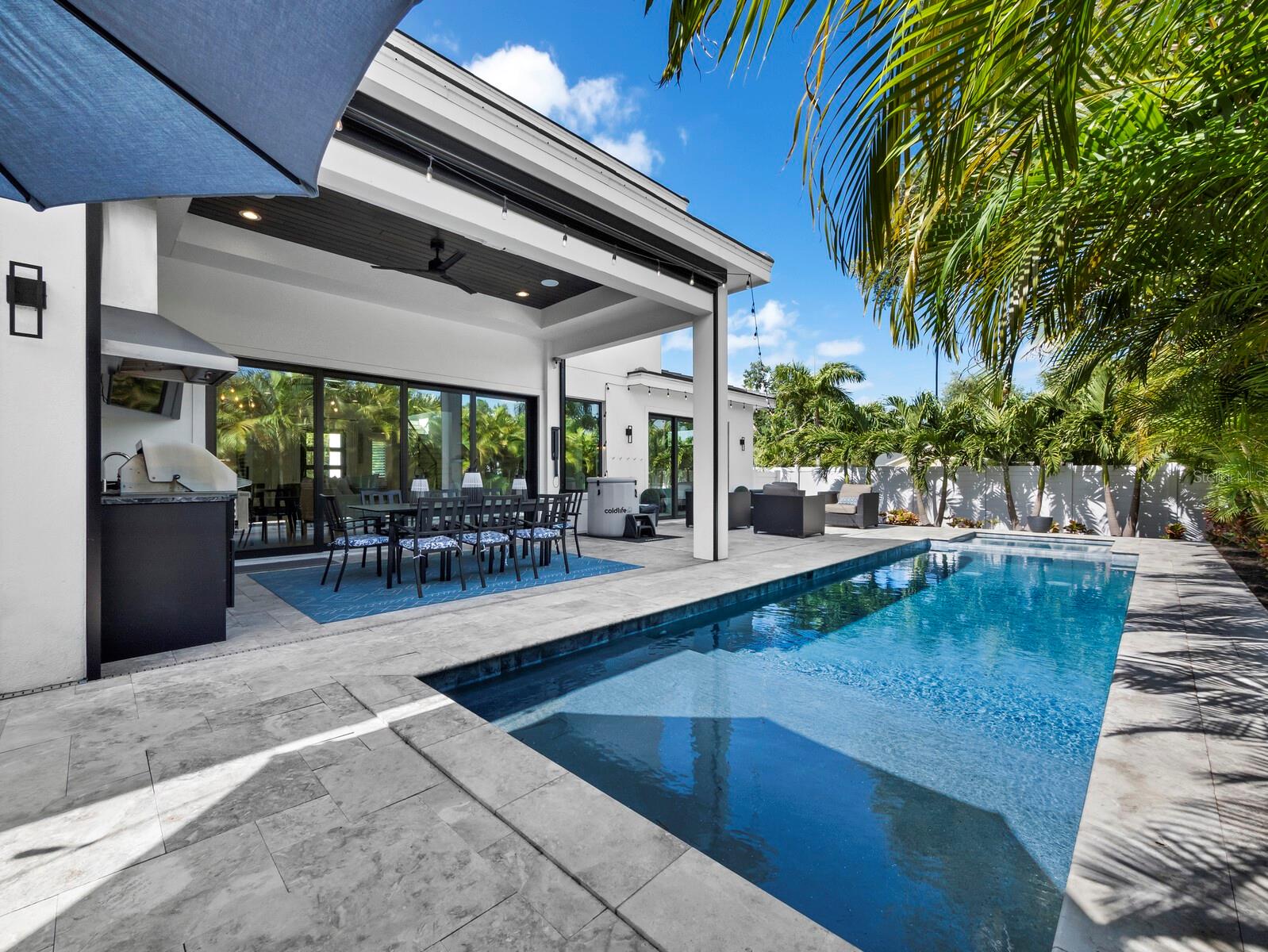 Image 39 of 43 For 1717 Alta Vista Street