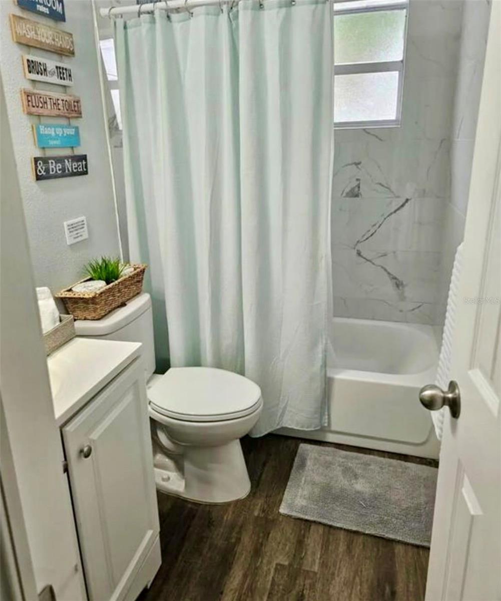 Listing photo id 16 for 3113 Mcintosh Road