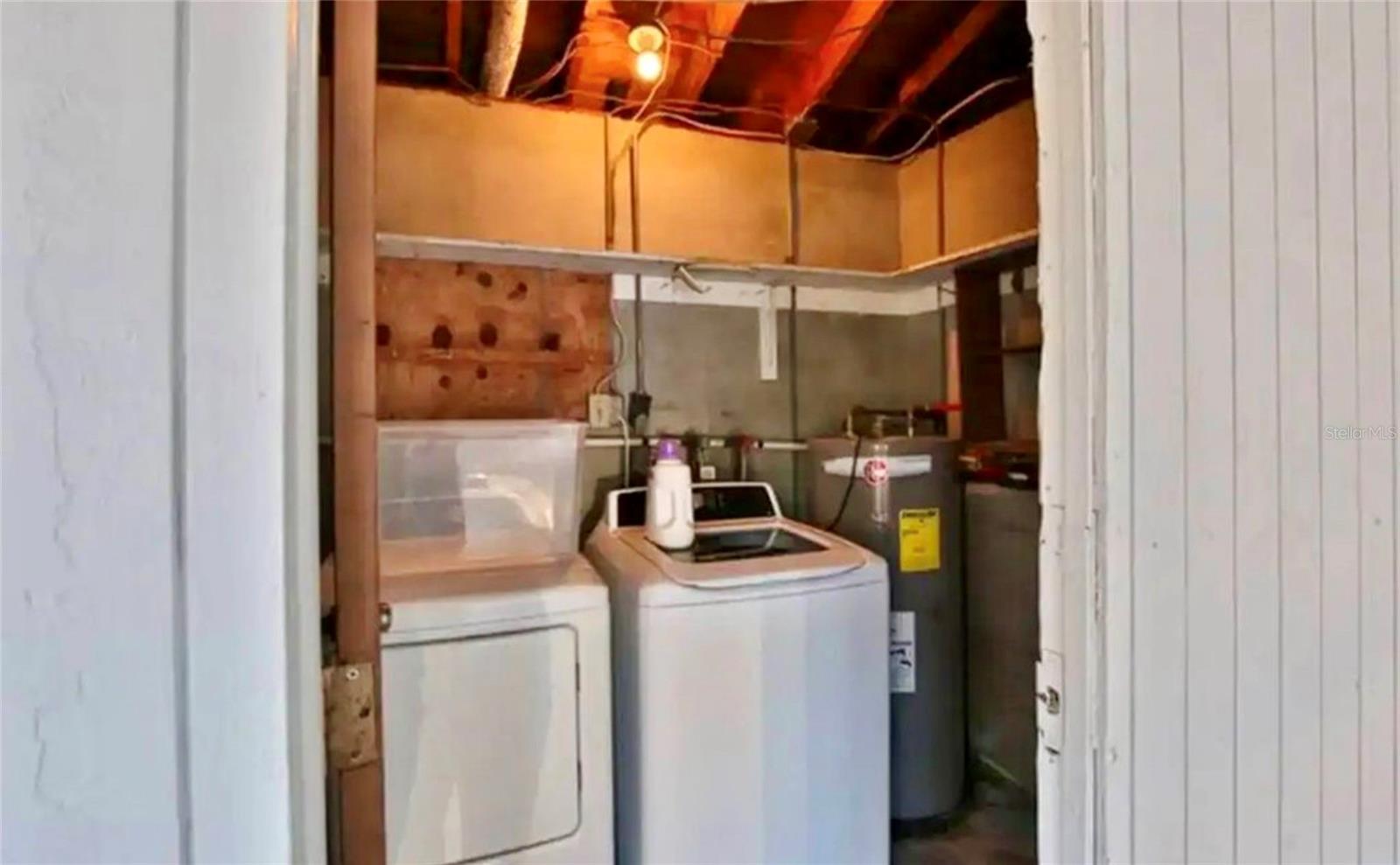 Listing photo id 17 for 3113 Mcintosh Road