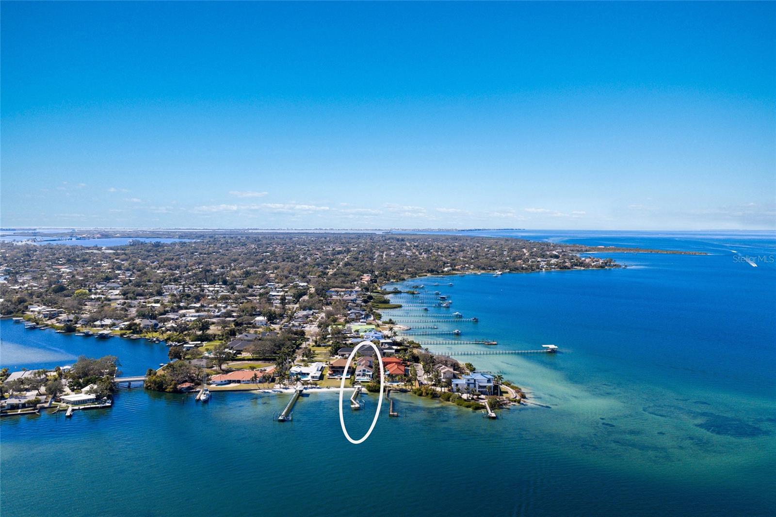 Image 2 of 90 For 1519 Riverview Lane