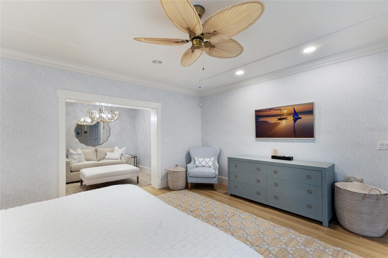 Image 32 of 90 For 1519 Riverview Lane