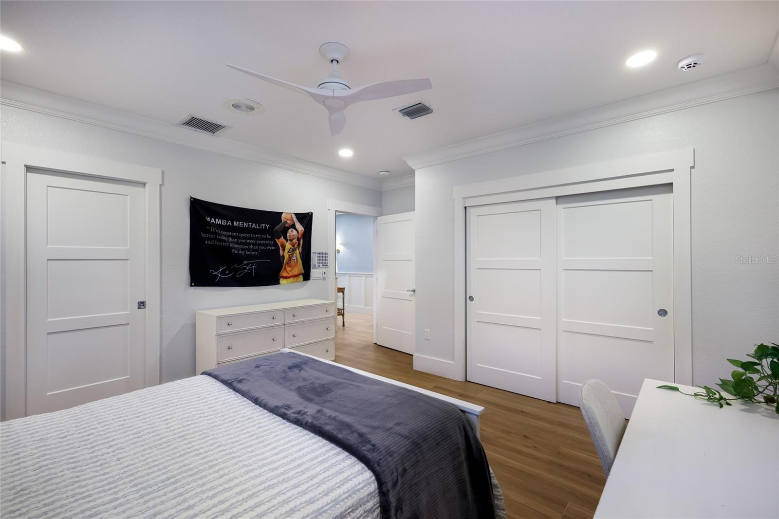 Image 38 of 90 For 1519 Riverview Lane