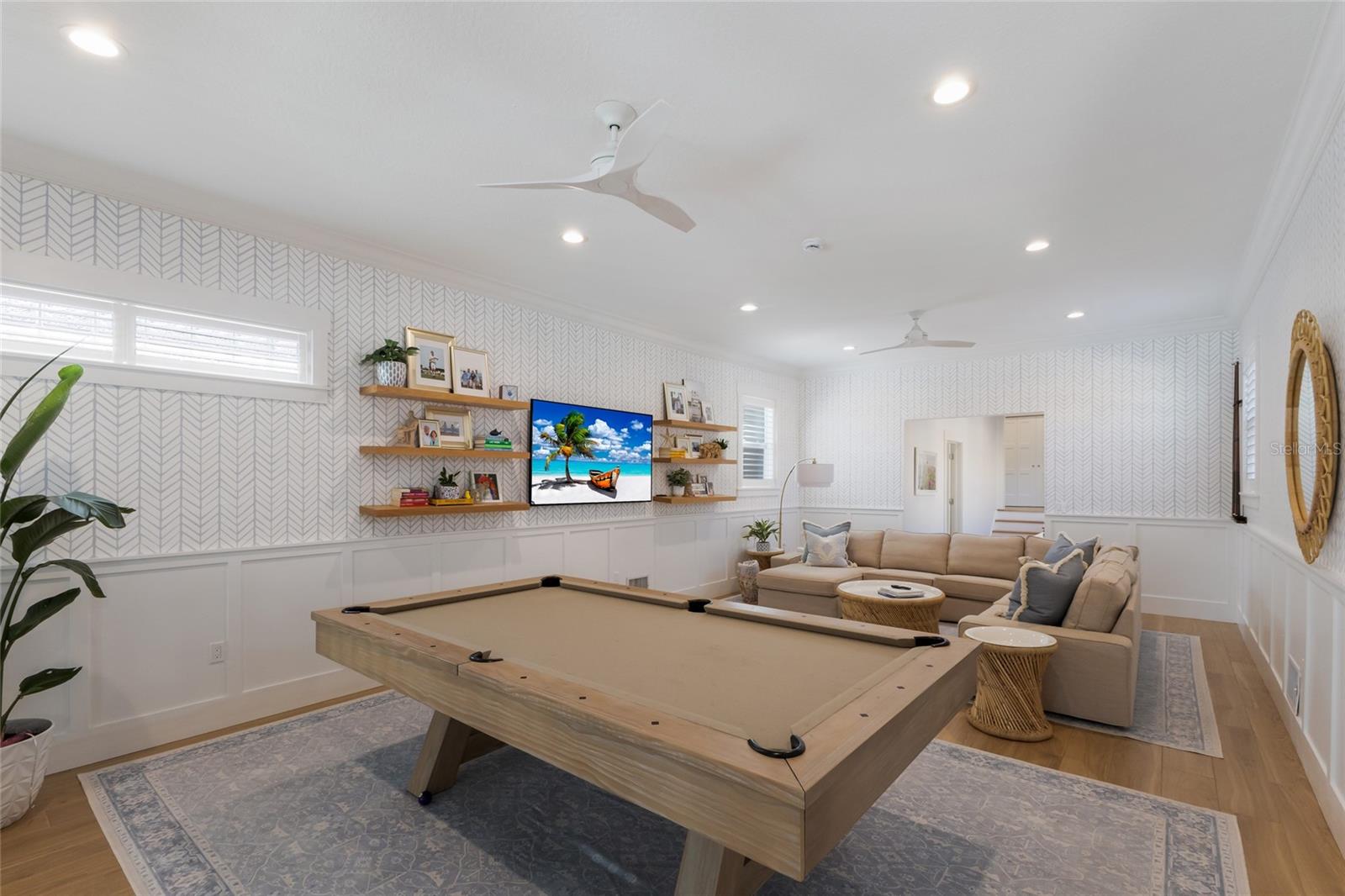 Image 45 of 90 For 1519 Riverview Lane