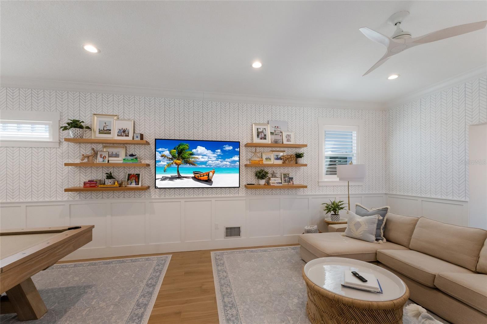 Image 49 of 90 For 1519 Riverview Lane