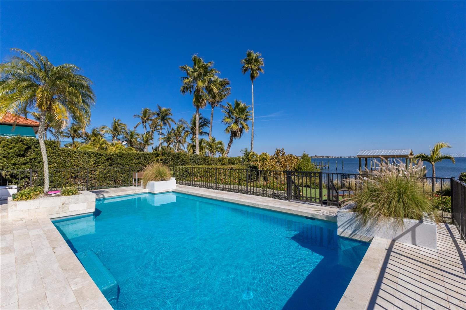 Image 67 of 90 For 1519 Riverview Lane