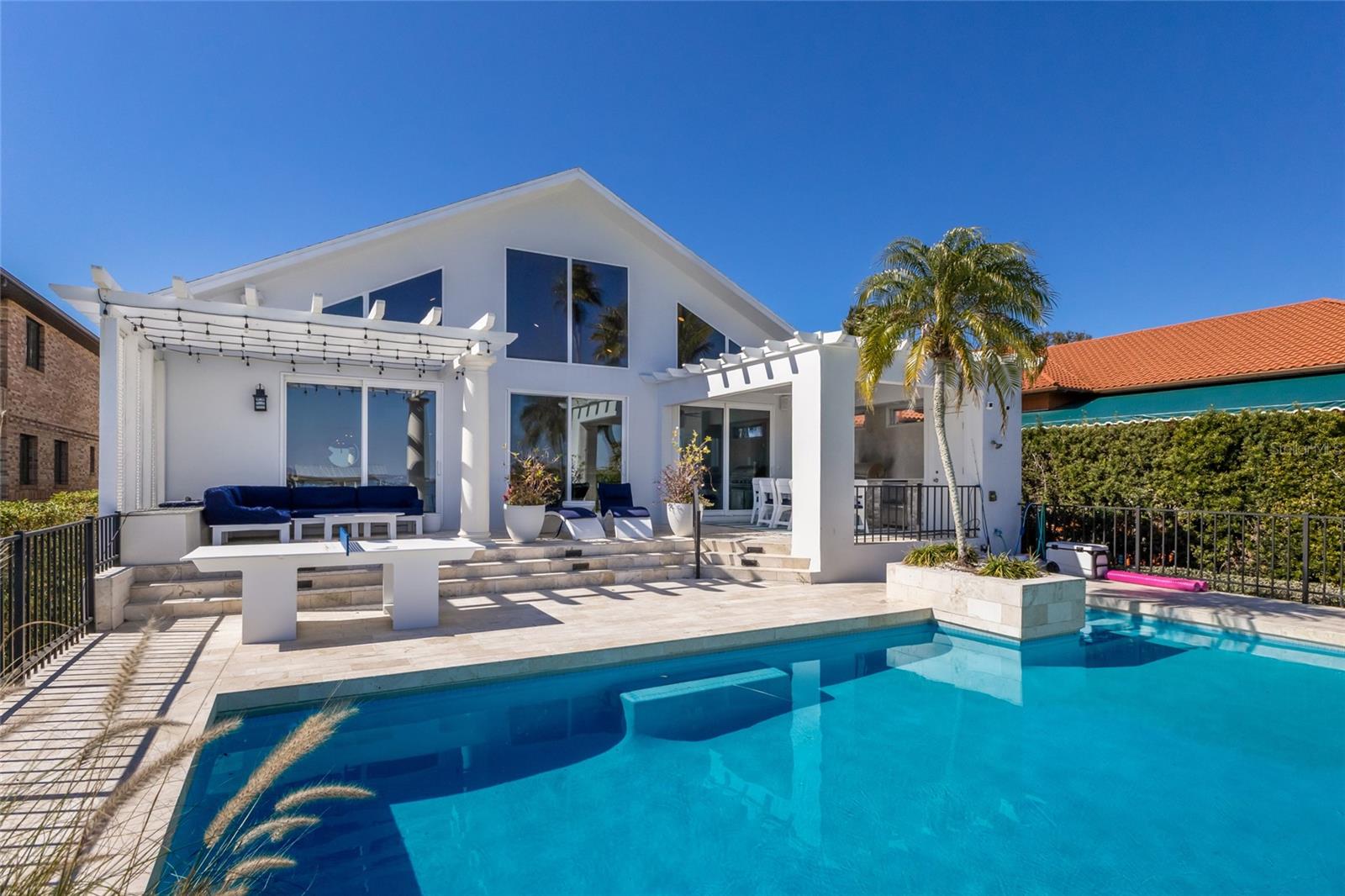 Image 71 of 90 For 1519 Riverview Lane