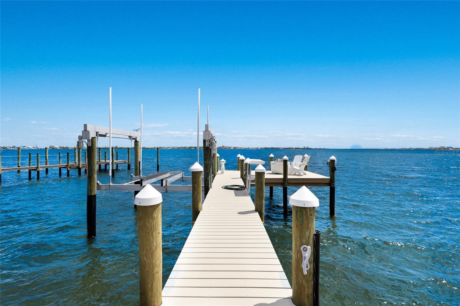 Image 80 of 90 For 1519 Riverview Lane