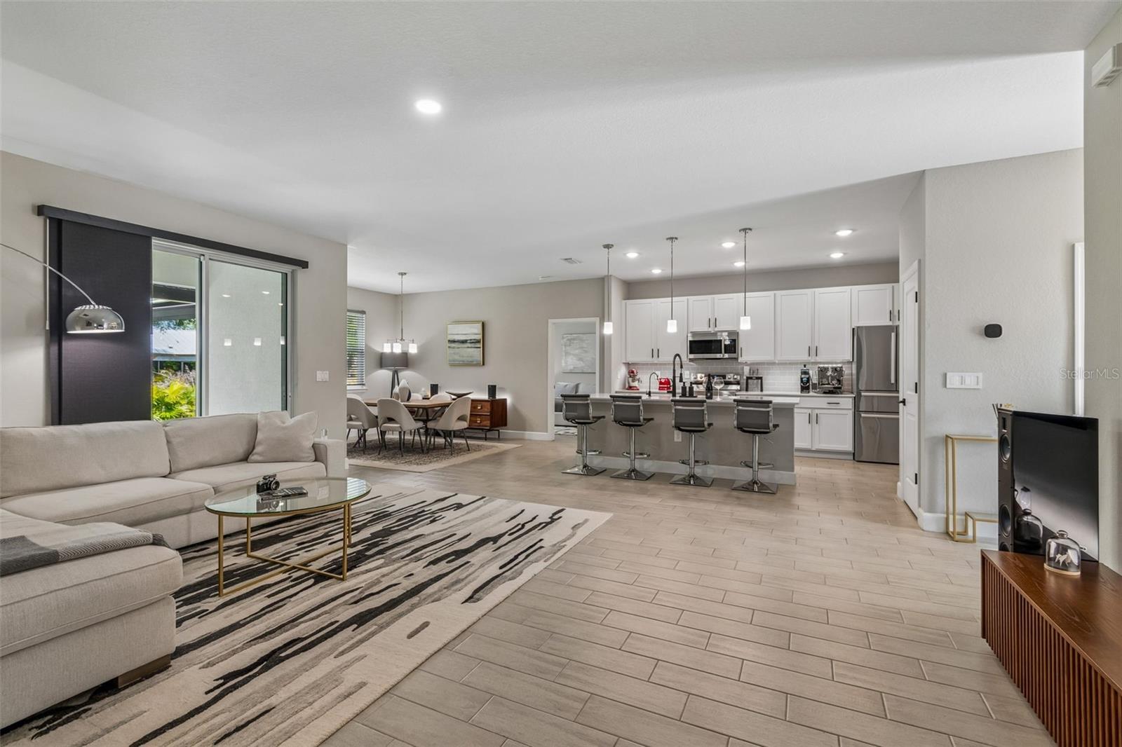 Image 19 of 77 For 4916 Hader Road