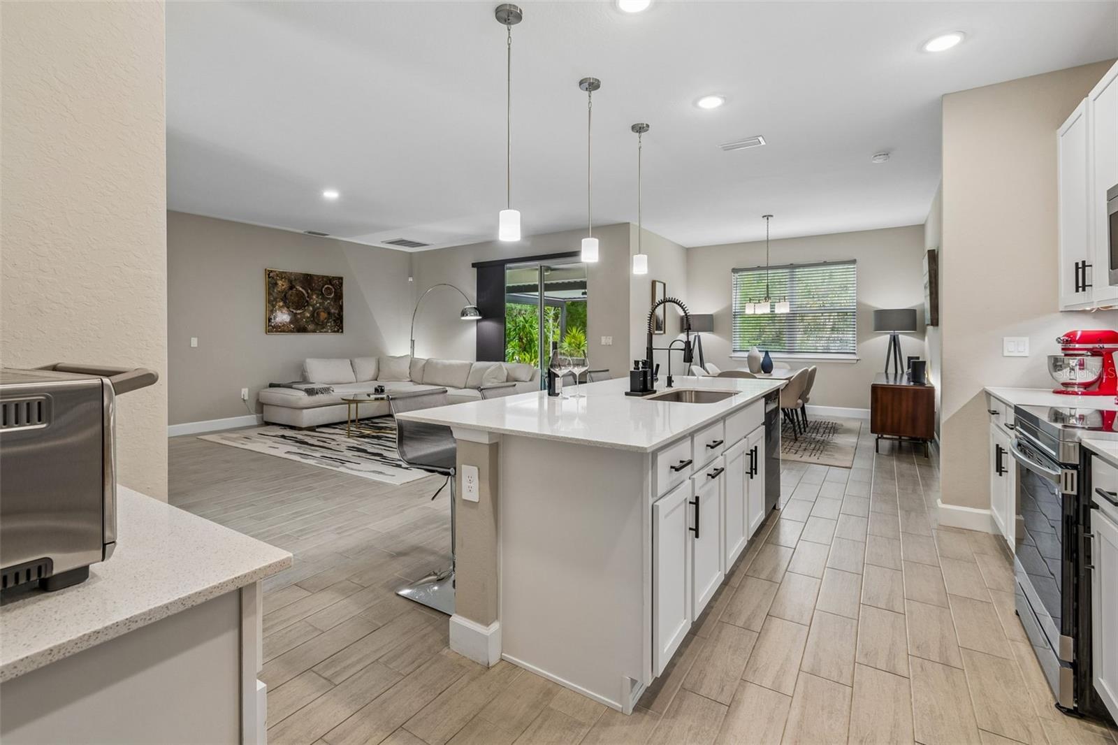 Image 22 of 77 For 4916 Hader Road