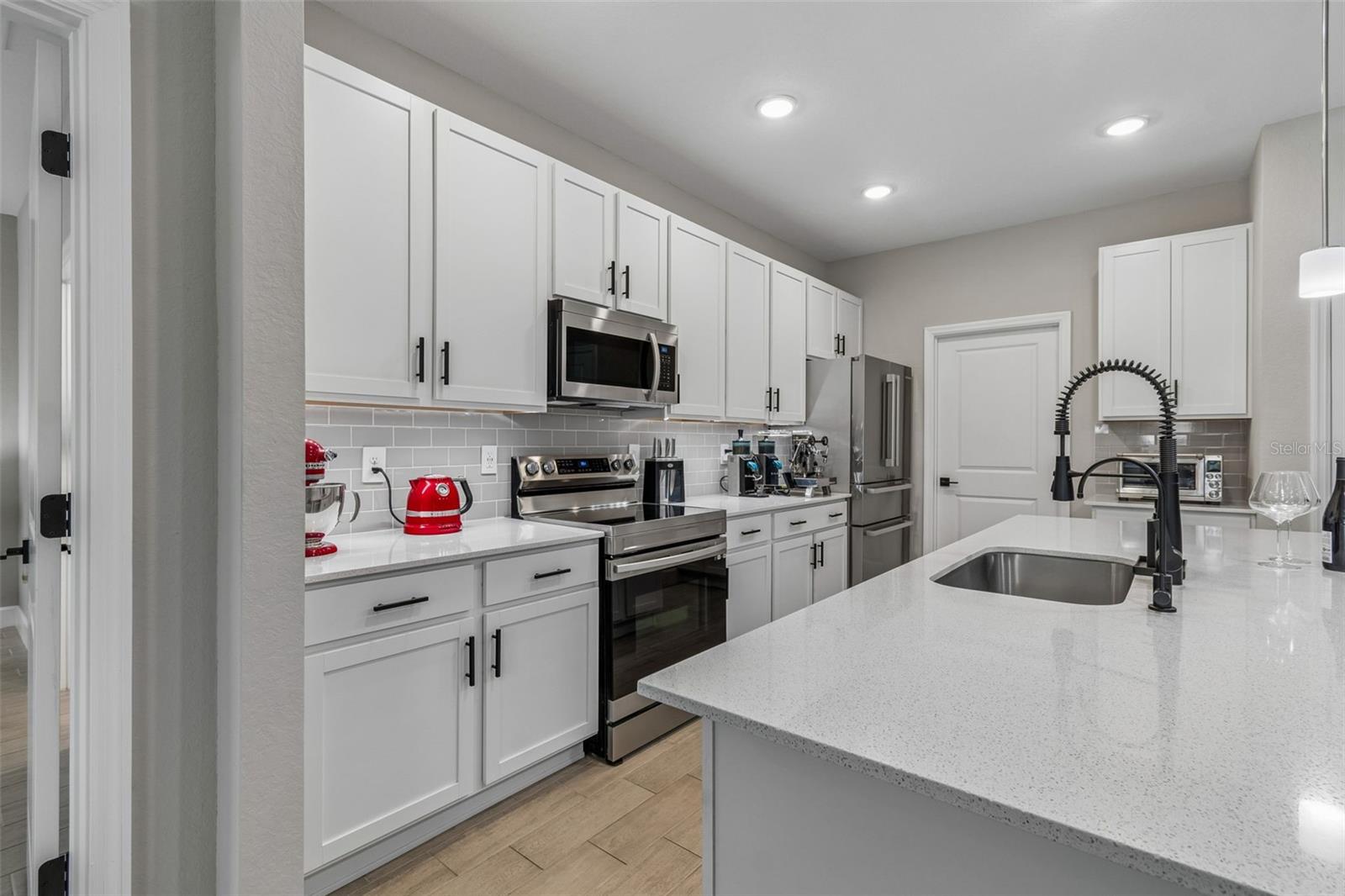 Image 25 of 77 For 4916 Hader Road