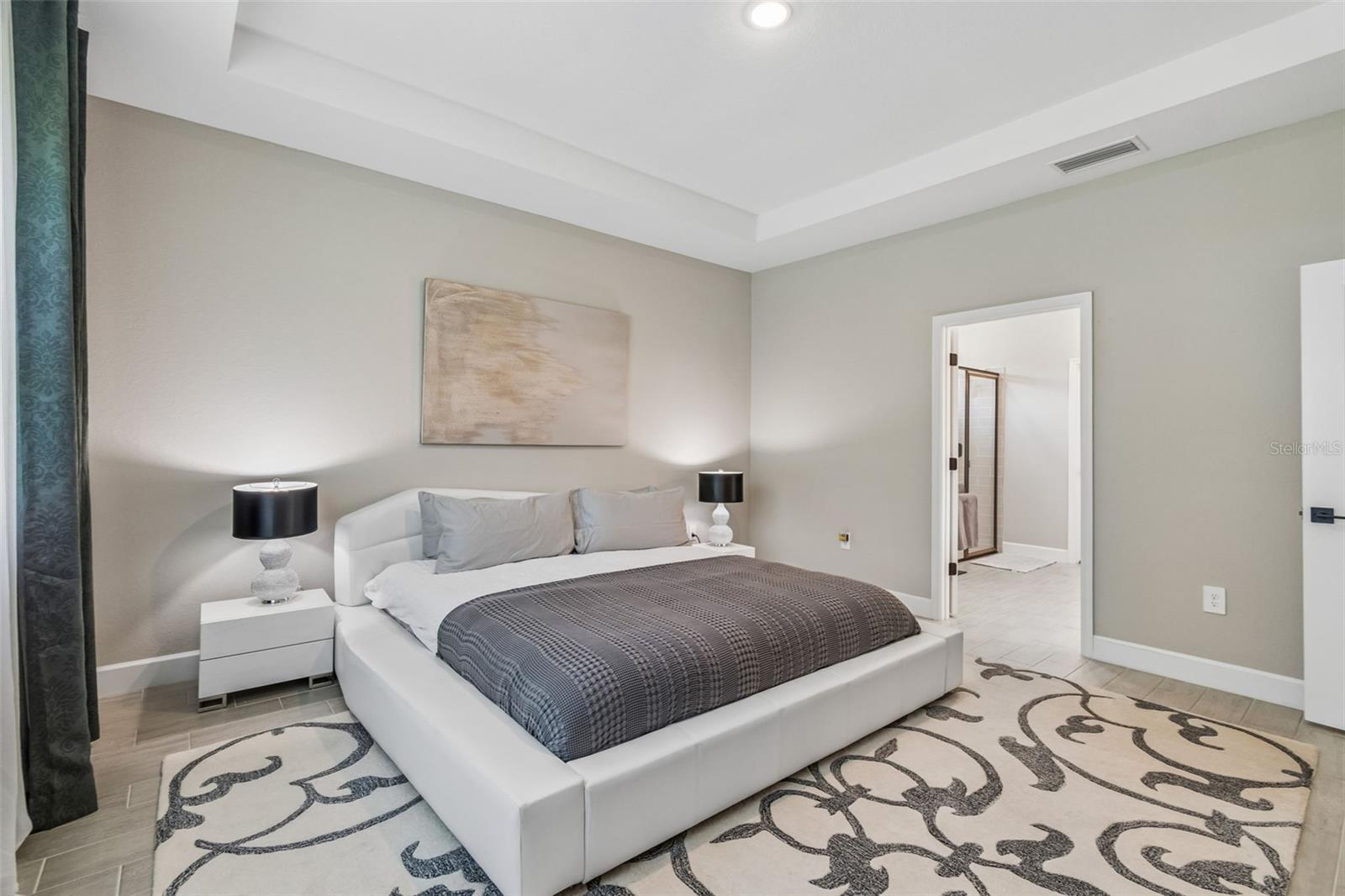 Image 34 of 77 For 4916 Hader Road