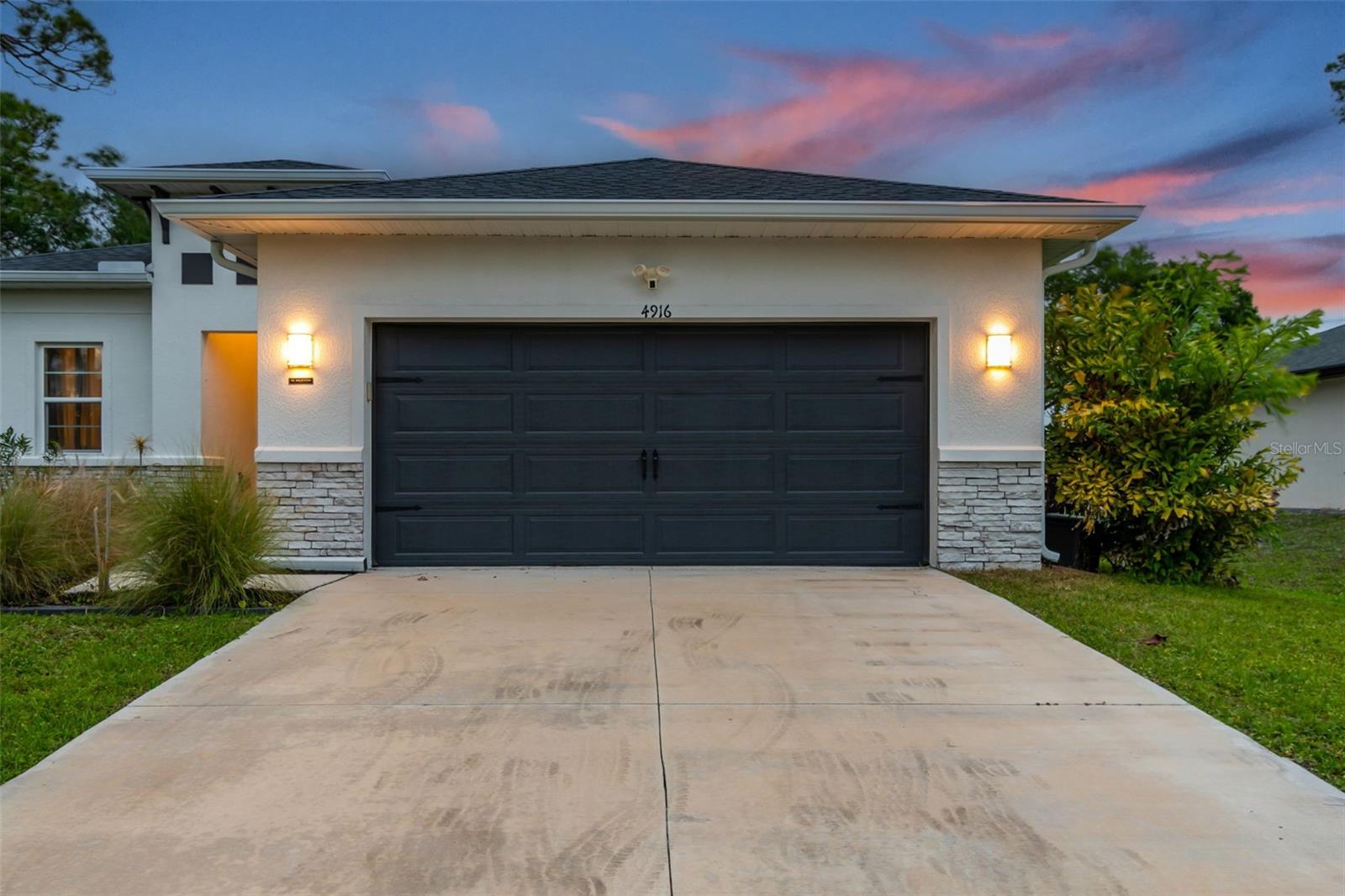 Image 5 of 77 For 4916 Hader Road