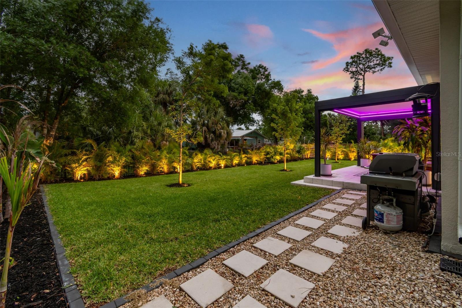 Image 6 of 77 For 4916 Hader Road