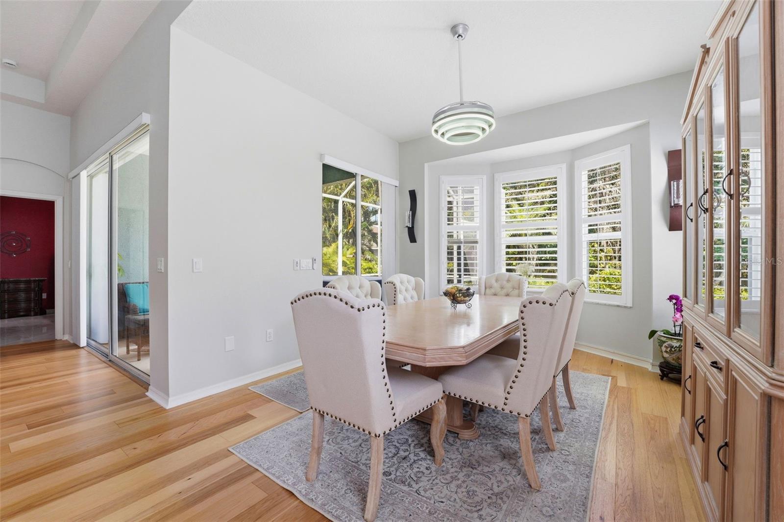 Image 17 of 37 For 132 Tall Trees Court