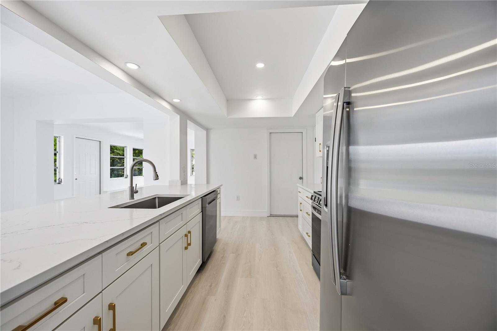 Image 19 of 47 For 2501 Cass Street