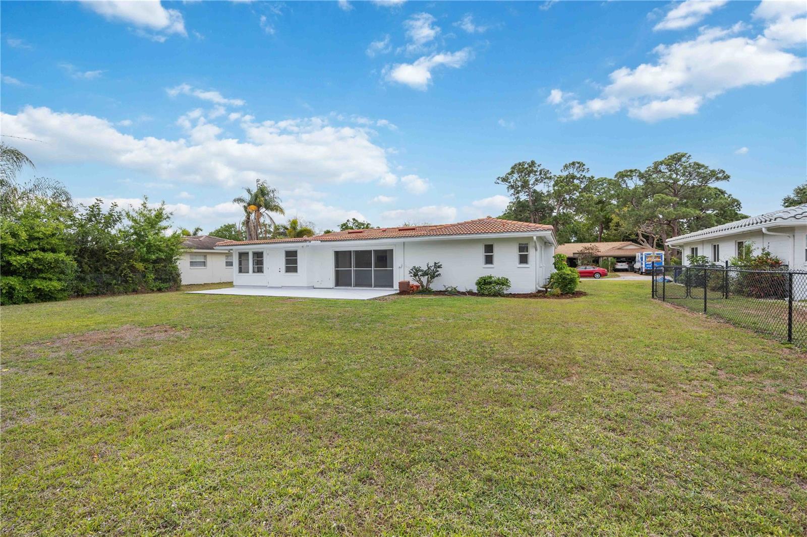 Image 43 of 47 For 2501 Cass Street