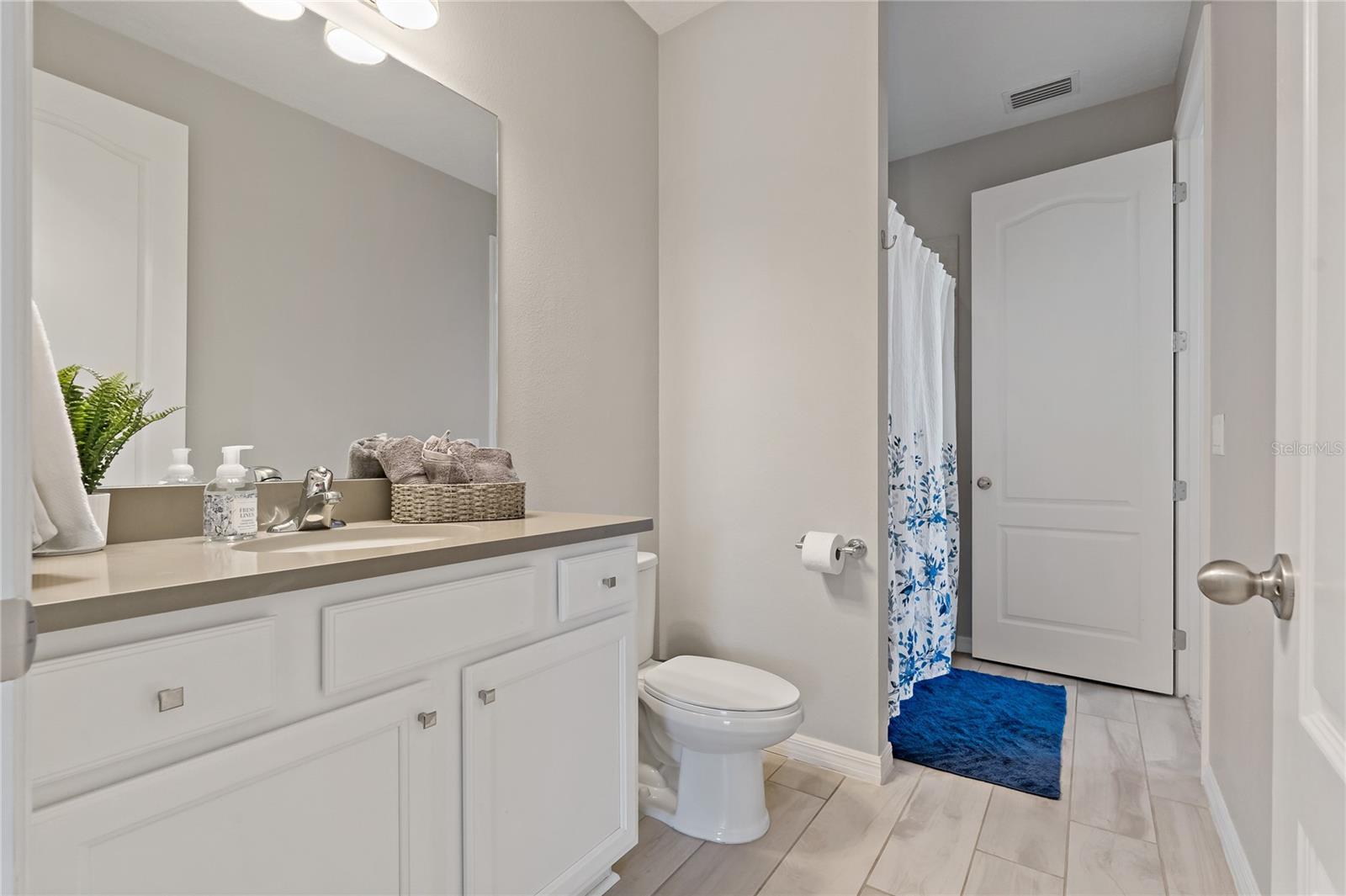 Image 36 of 70 For 4604 Tobermory Way