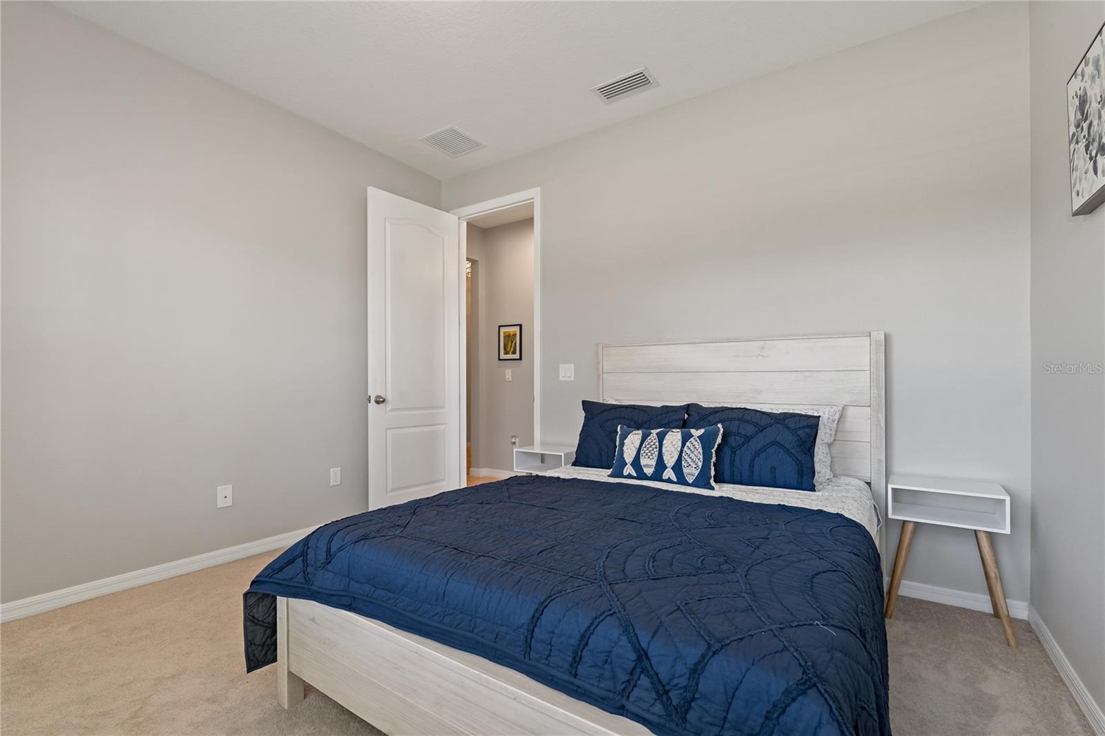 Image 38 of 70 For 4604 Tobermory Way