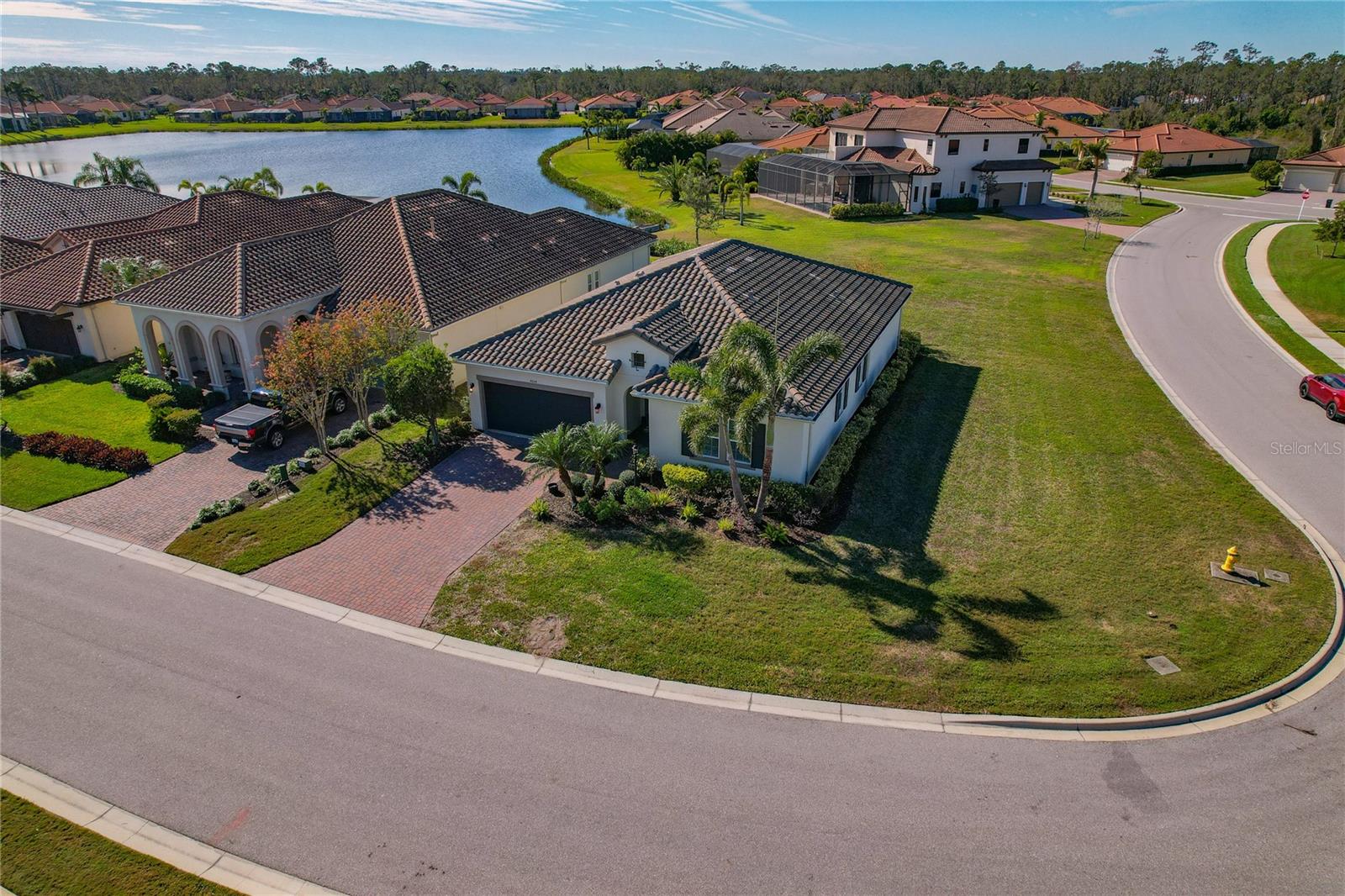 Image 4 of 70 For 4604 Tobermory Way