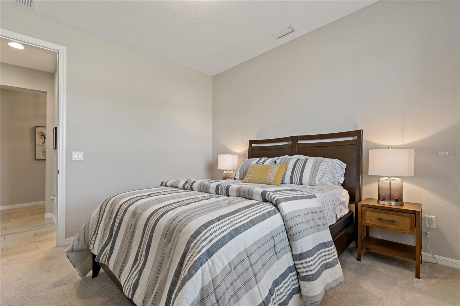 Image 40 of 70 For 4604 Tobermory Way