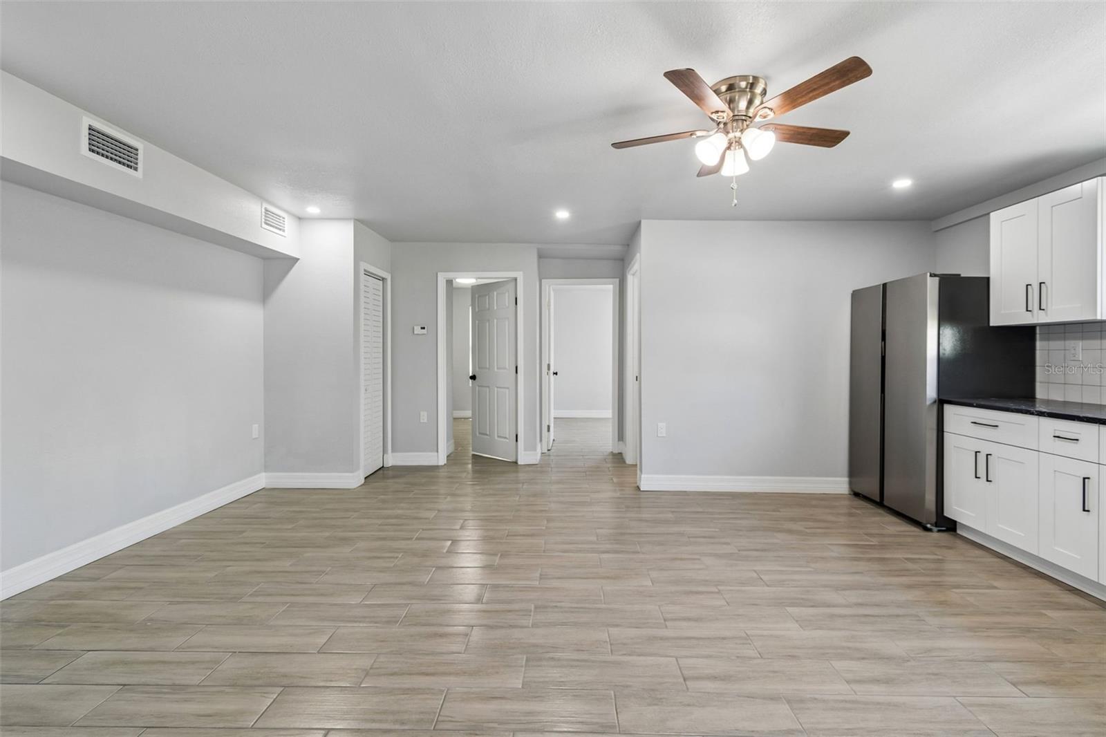 Image 50 of 91 For 2309 21st Avenue W