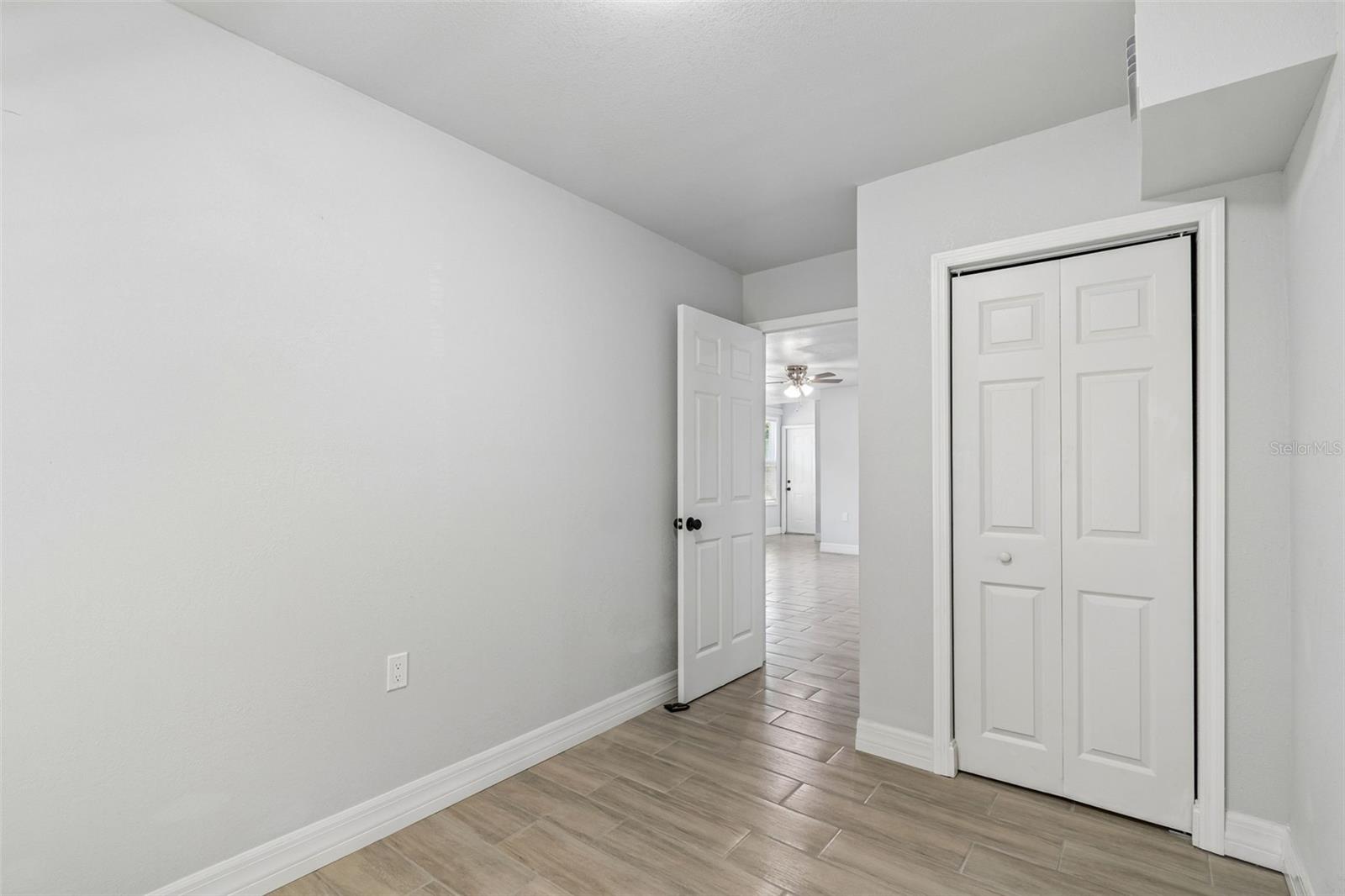 Image 58 of 91 For 2309 21st Avenue W