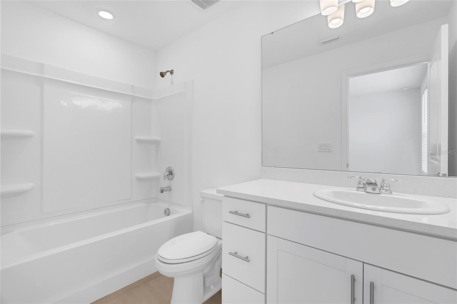 Image 21 of 78 For 8765 Daybreak Street