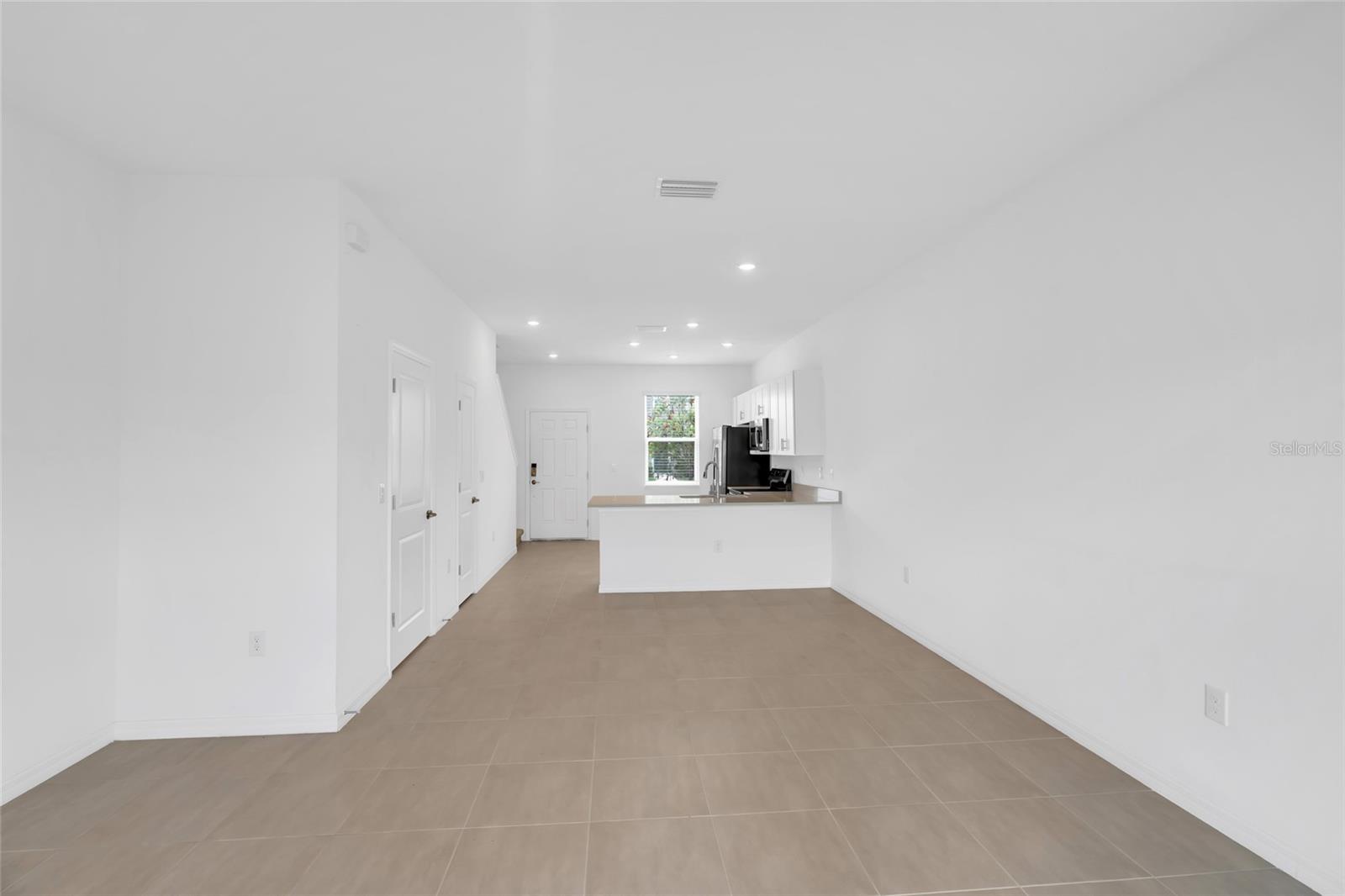 Image 26 of 78 For 8765 Daybreak Street