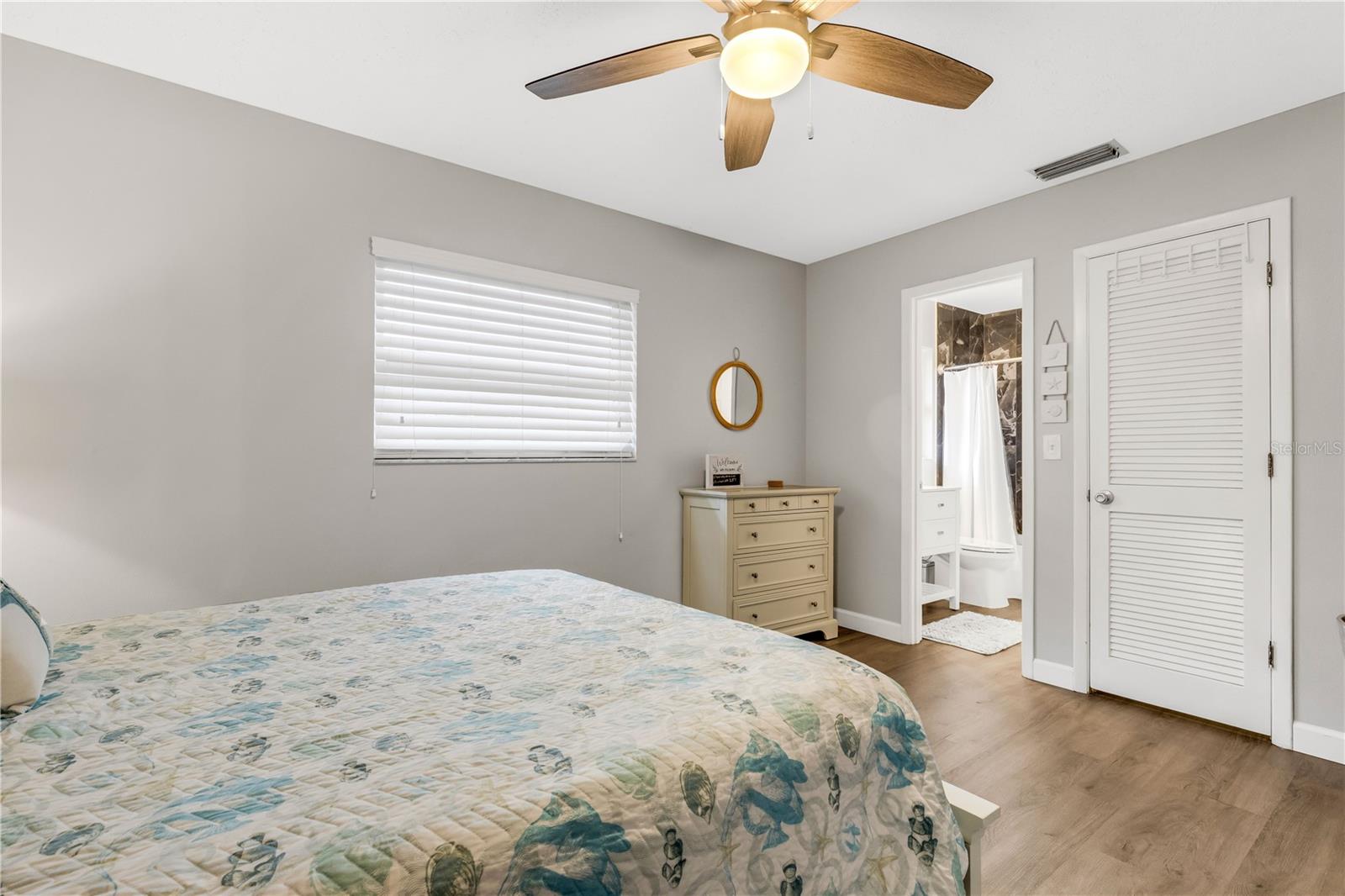 Image 16 of 19 For 251 Plantation Road