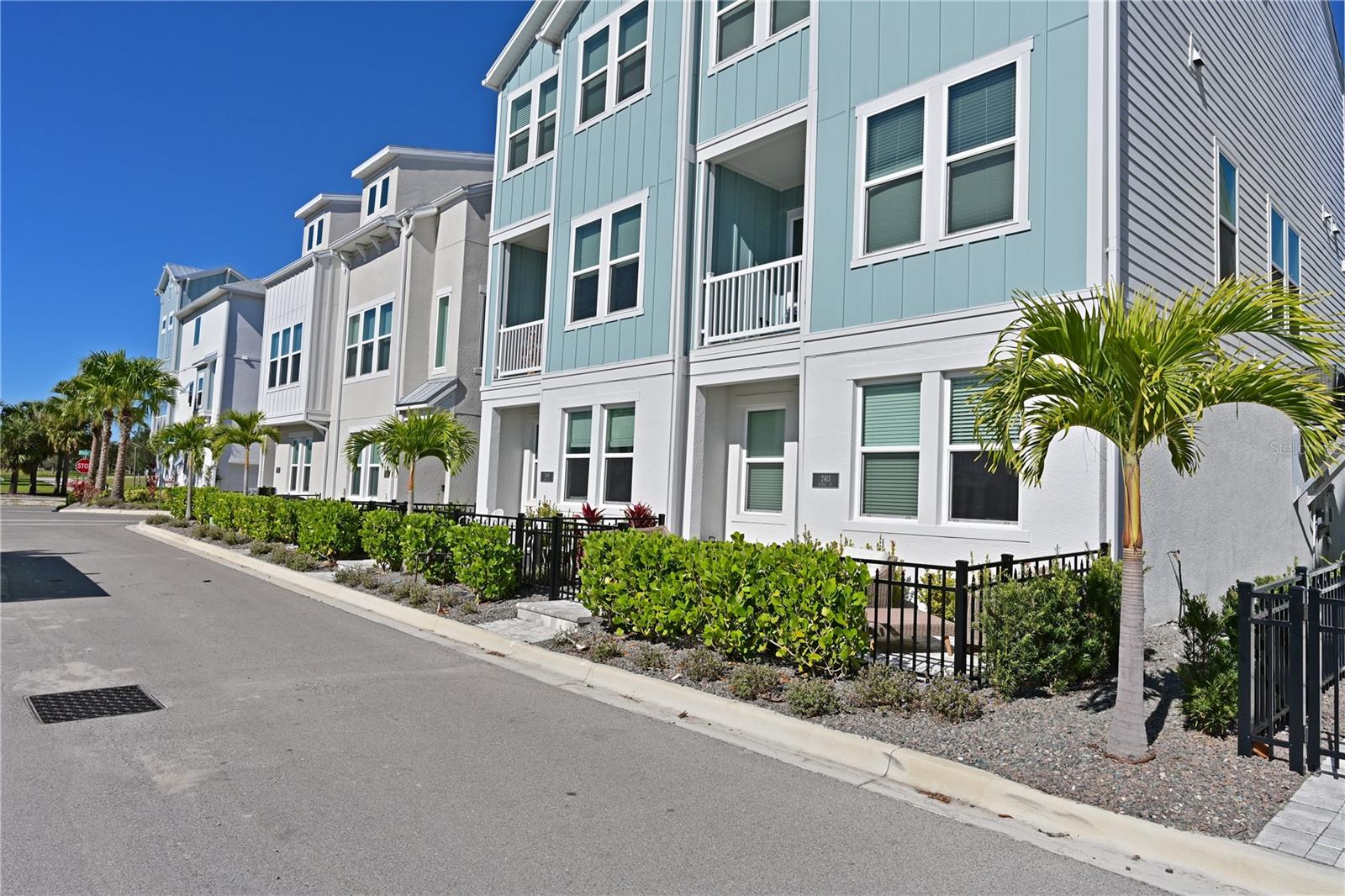 Image 46 of 54 For 2451 Mangum Court