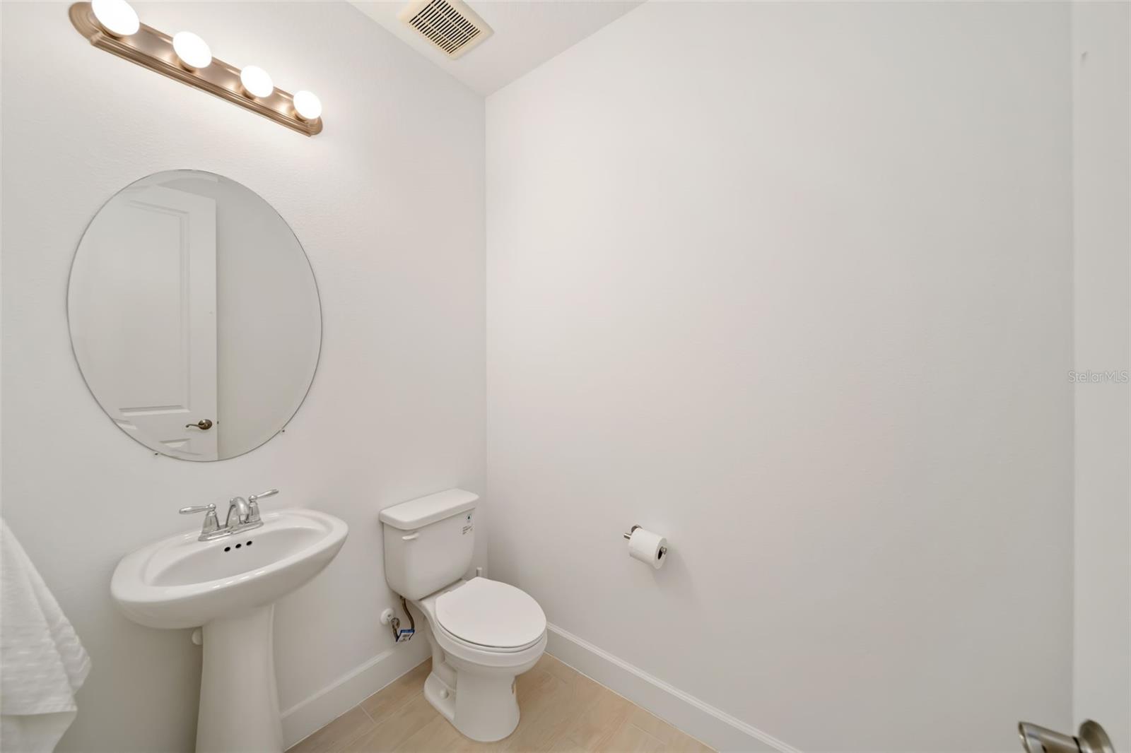 Image 37 of 64 For 4520 Pond Brook Court