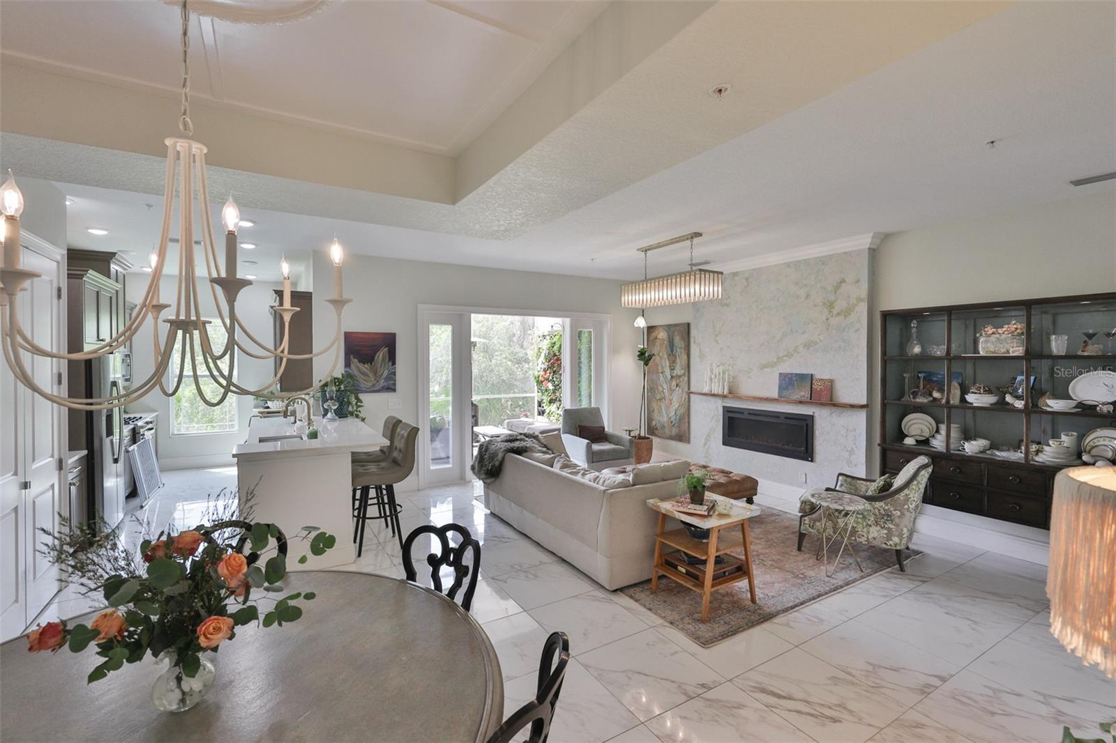 Image 10 of 41 For 7835 Hidden Creek Loop 102