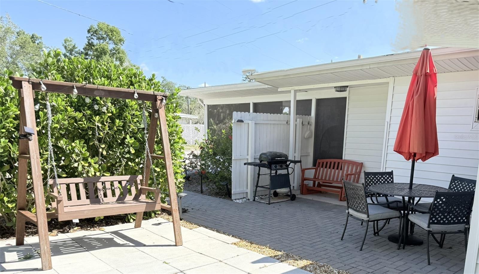 Image 30 of 56 For 828 Tuttle Avenue B