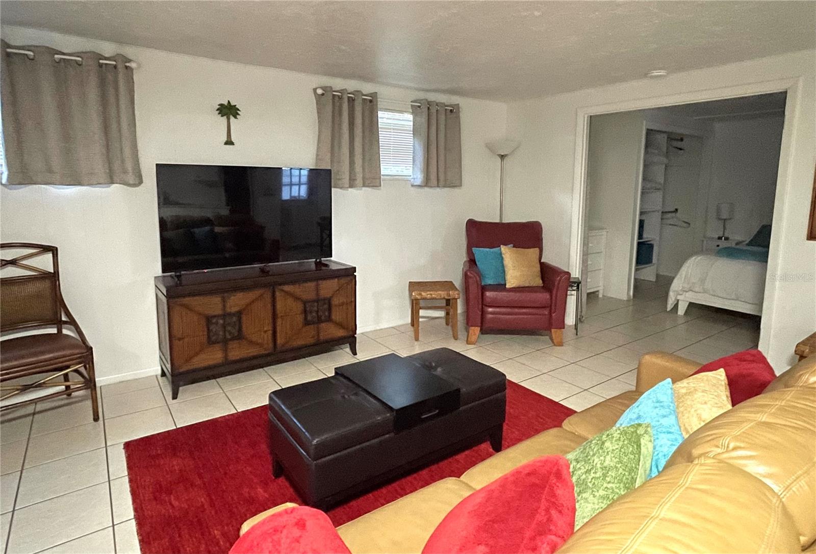 Image 6 of 56 For 828 Tuttle Avenue B