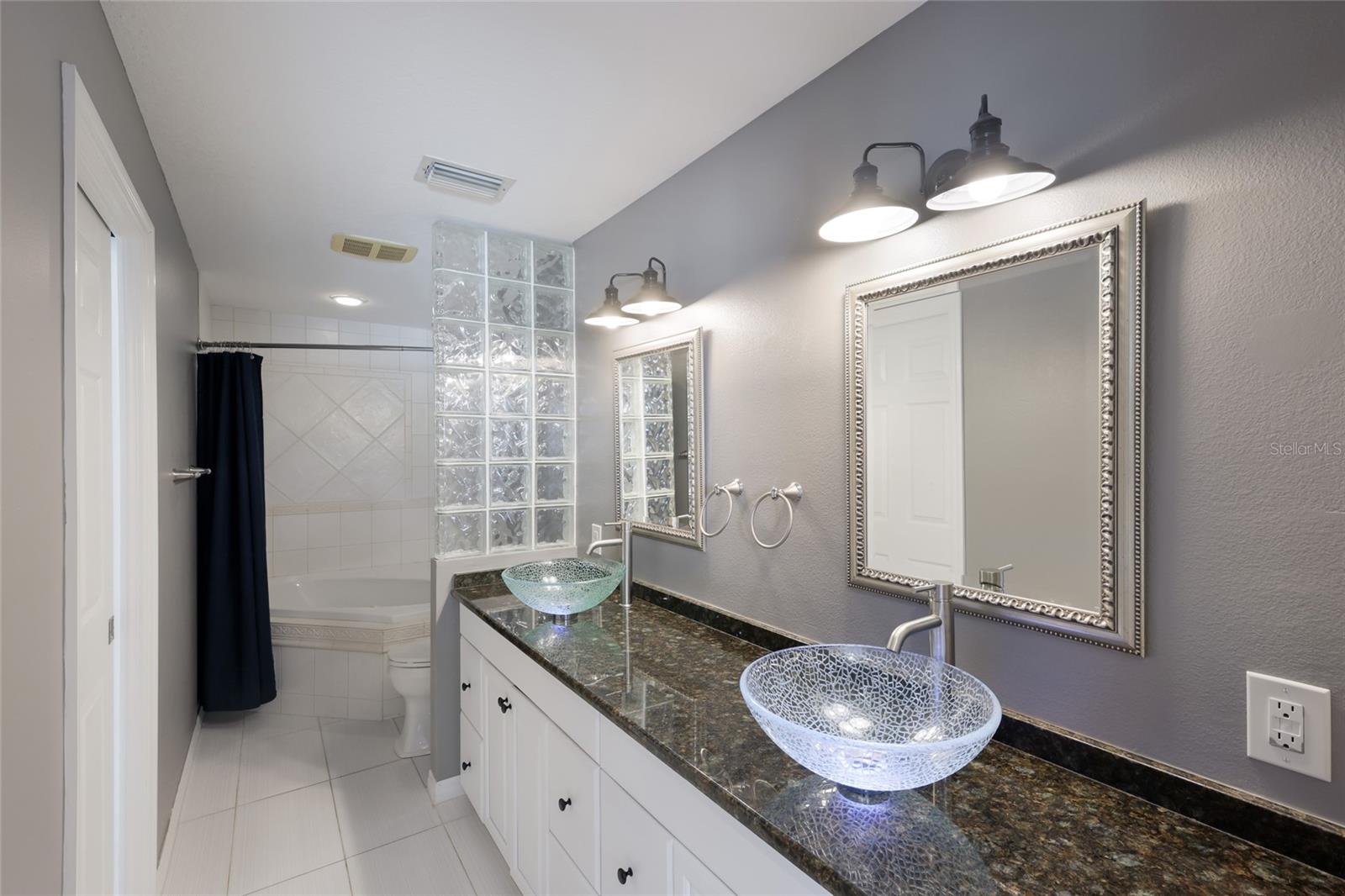 Image 39 of 96 For 806 Nancy Gamble Lane