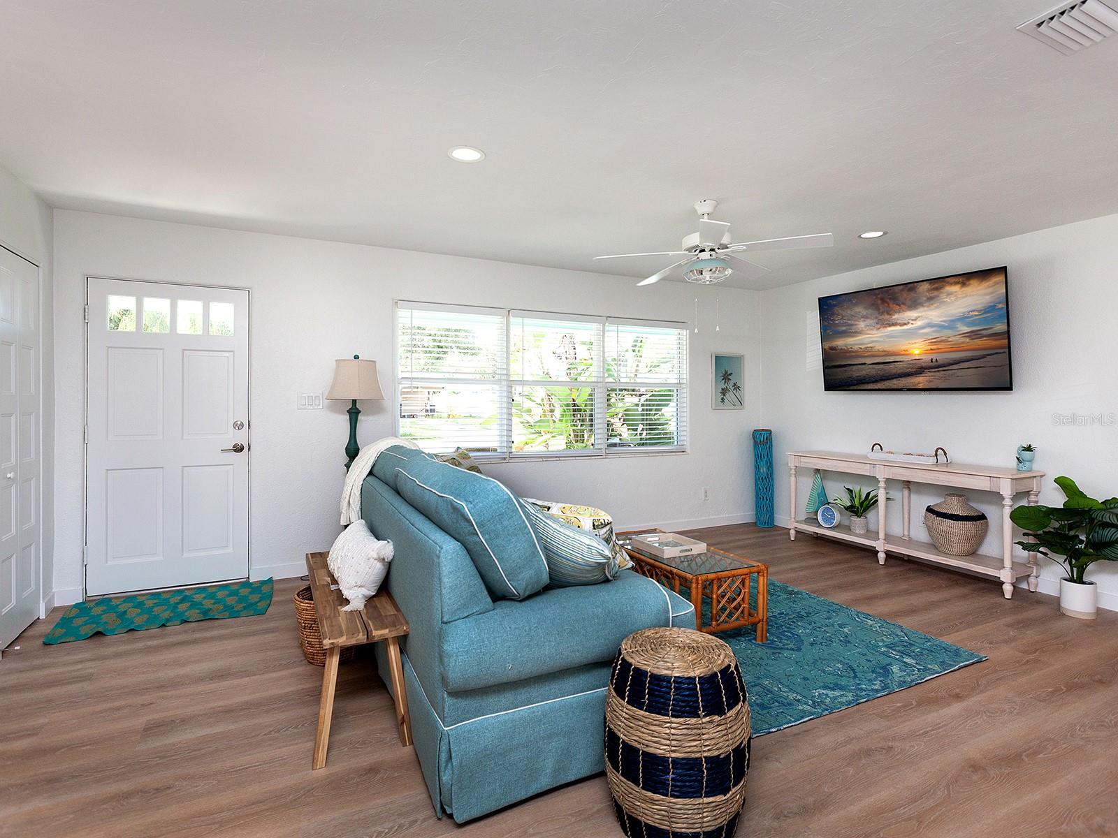 Image 16 of 47 For 3049 Wood Street