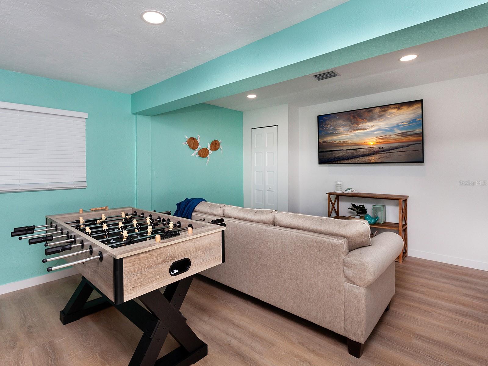 Image 17 of 47 For 3049 Wood Street