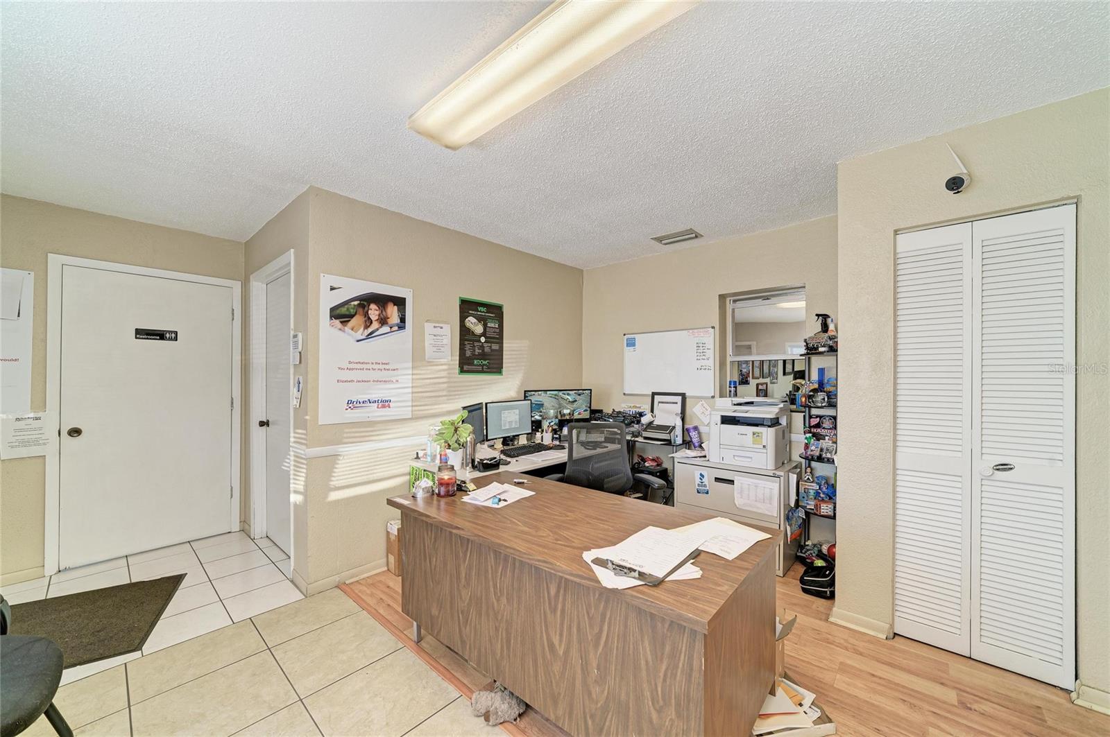 Image 11 of 41 For 2929 9th Street W