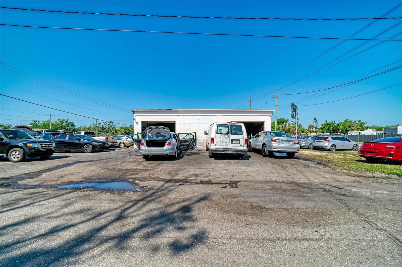 Image 32 of 41 For 2929 9th Street W