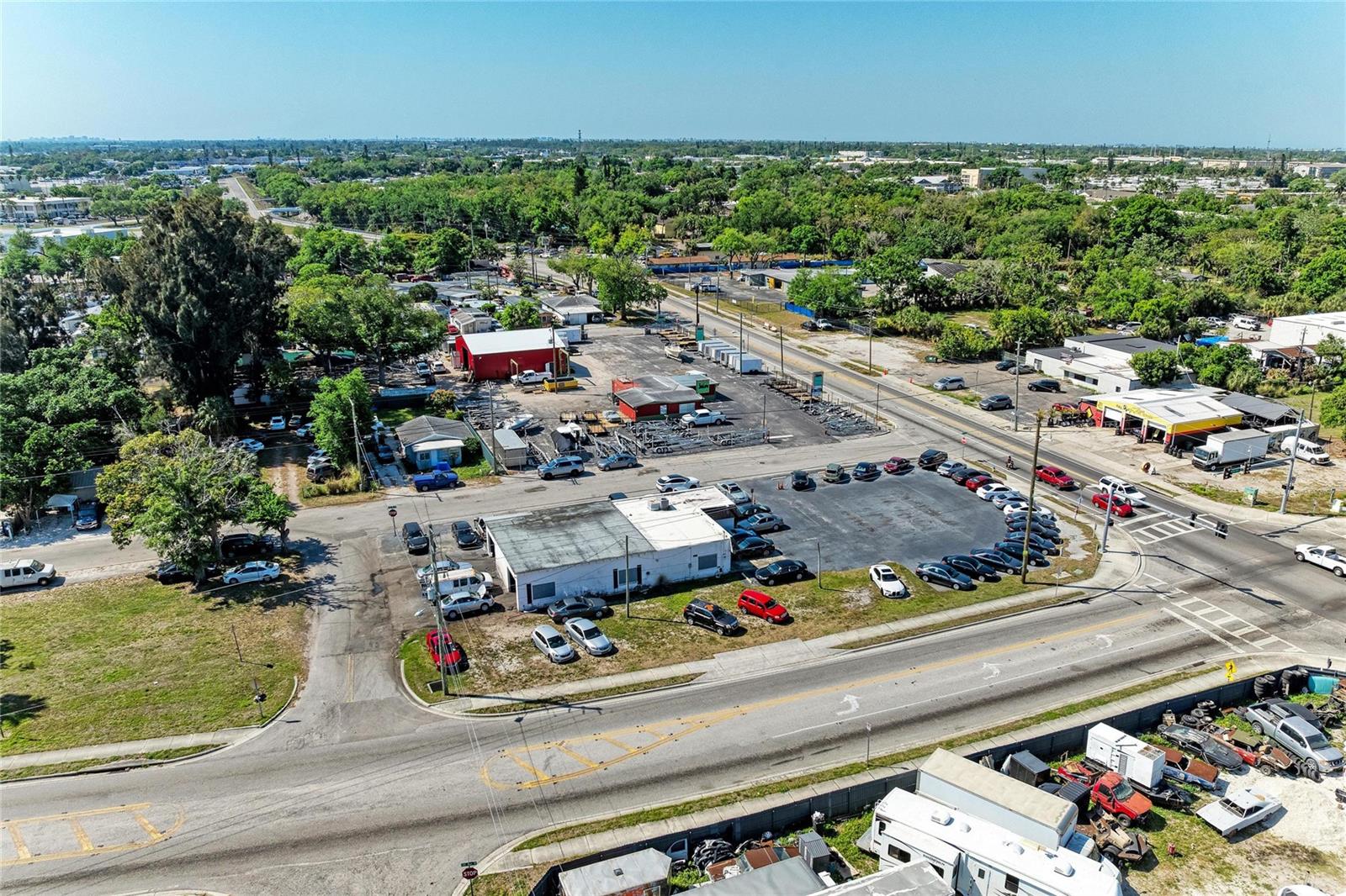 Image 37 of 41 For 2929 9th Street W