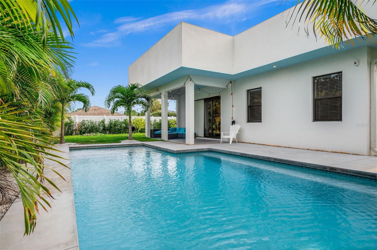 Listing photo id 21 for 5351 Moeller Avenue