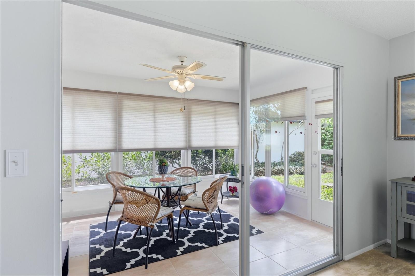 Image 15 of 41 For 1333 Glen Oaks Drive E 135