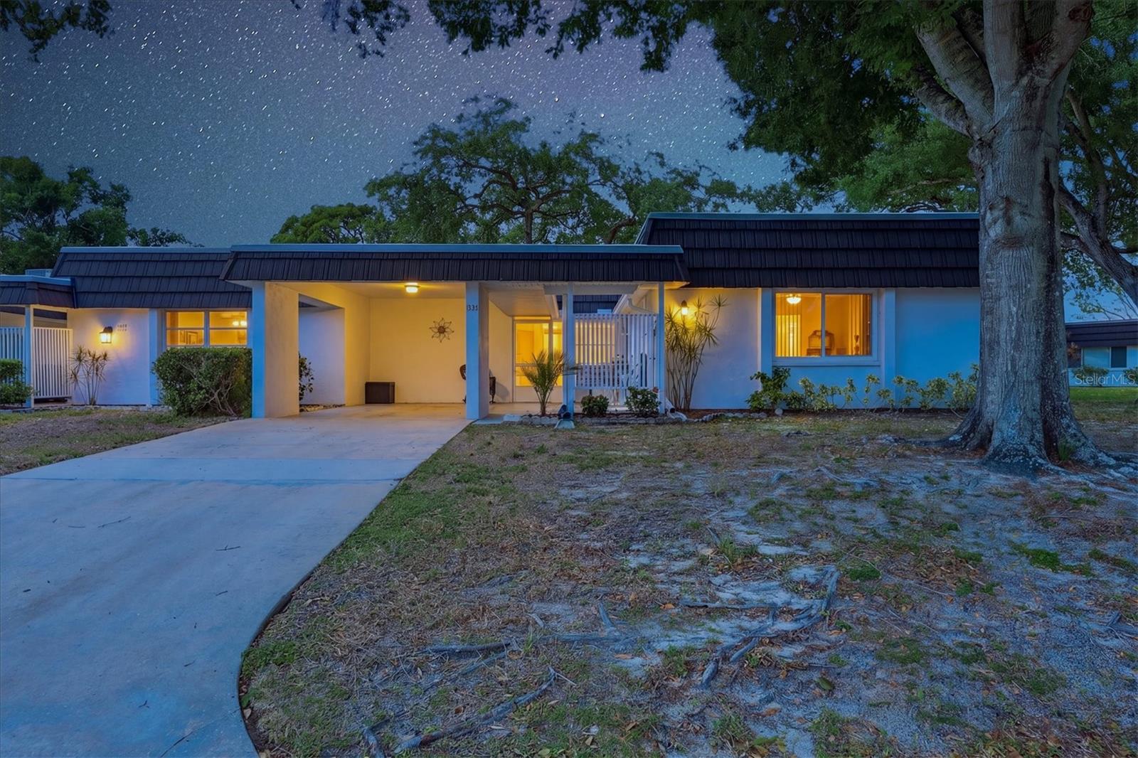 Image 3 of 41 For 1333 Glen Oaks Drive E 135