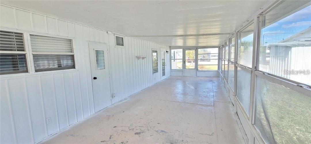 Image 14 of 14 For 321 4th Street W